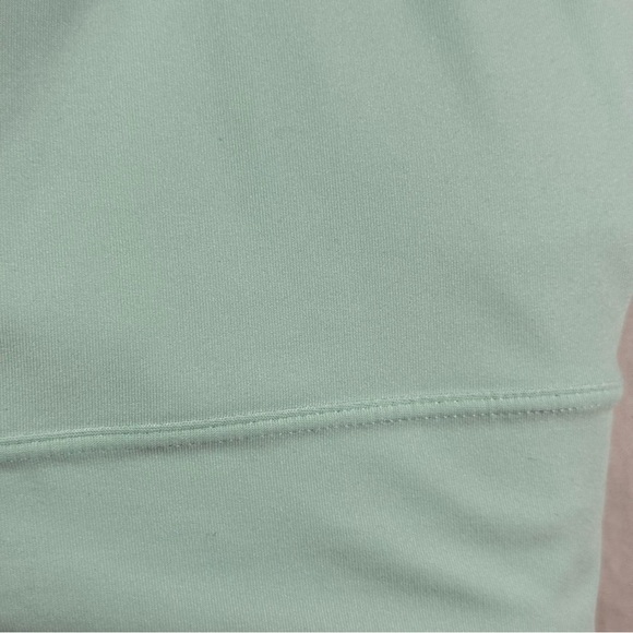 DIP Women's Light Blue Sports Bra Size M - Picture 5 of 5